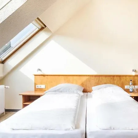 Schroeders City-style-hotel 3*